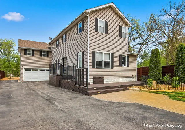 Photo 1 of Single family home for sale at 26270 W Ingleside Ave, Ingleside, IL 60041 | MLS# 12770234 | Listing updated on 2026-10-07
