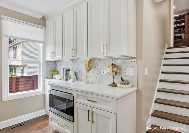 Photo 3 of Single family home for sale at 26270 W Ingleside Ave, Ingleside, IL 60041 | MLS# 12770234 | Listing updated on 2026-10-07