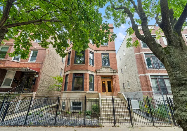 Condo for sale at 2653 W Walton St #1, Chicago, IL 60622 | MLS# 12770238
