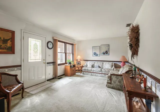 Photo 3 of Single family home for sale at (Undisclosed), Rolling Meadows, IL 60008 | MLS# 12770251 | Listing updated on 2026-10-02
