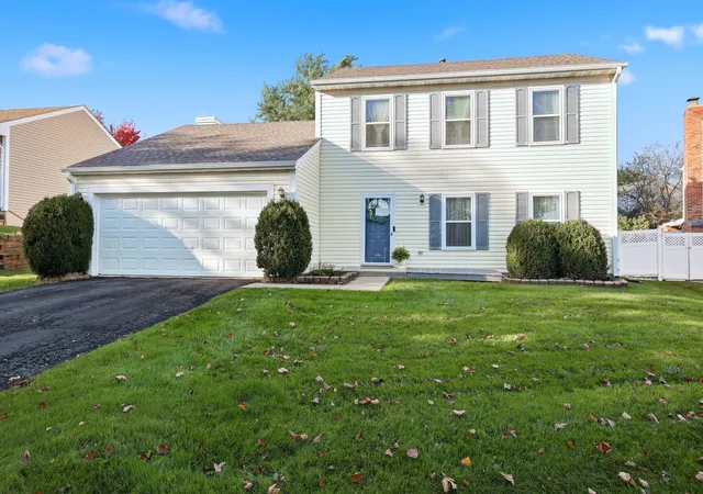 Photo 1 of Single family home for sale at 21 N Walnut Ct, Streamwood, IL 60107 | MLS# 12770263 | Listing updated on 2026-10-08