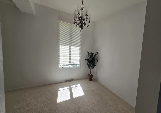 Photo 4 of Single family home for sale at 2020 E 169th Place, South Holland, IL 60473 | MLS# 12770268 | Listing updated on 2026-10-04