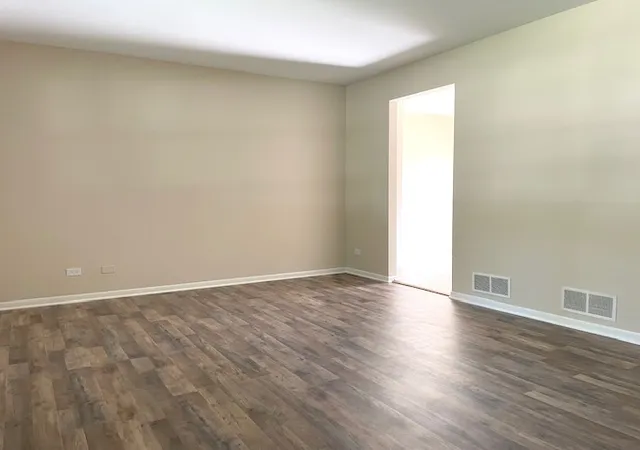 Photo 4 of Multi family home for sale at 307/309 N State St, Marengo, IL 60152 | MLS# 12770300 | Listing updated on 2026-10-03