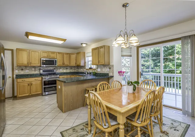 Photo 3 of Single family home for sale at 4052 Woodcrest Ct, Gurnee, IL 60031 | MLS# 12770349 | Listing updated on 2026-10-07