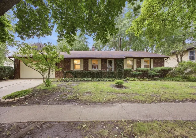 Photo 1 of Single family home for sale at 1300 N Lyle Ave, Elgin, IL 60123 | MLS# 12770370 | Listing updated on 2026-10-04