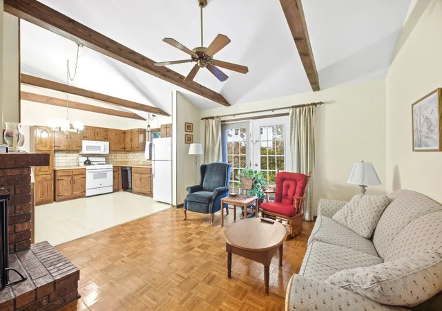 Photo 4 of Single family home for sale at 1300 N Lyle Ave, Elgin, IL 60123 | MLS# 12770370 | Listing updated on 2026-10-04