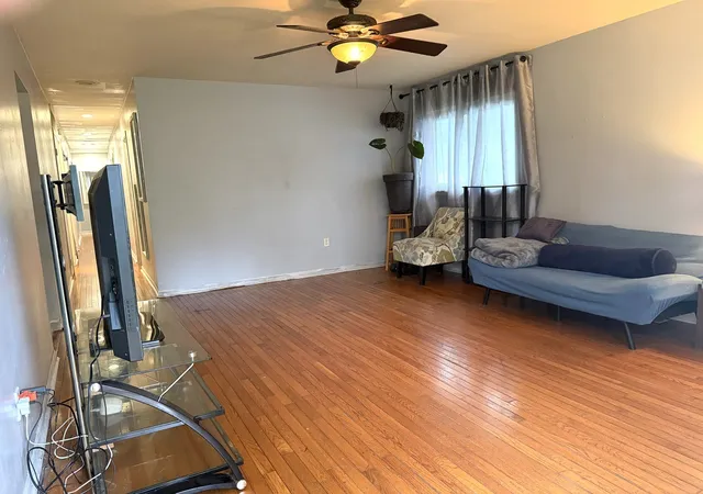 Photo 4 of Single family home for sale at 150 E Fremont St, Ottawa, IL 61350 | MLS# 12770398 | Listing updated on 2026-10-02