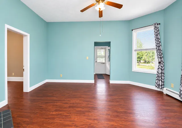 Listing Photo 4 - Condo for sale in building located at 608 E Mulberry St, Bloomington, IL 61701