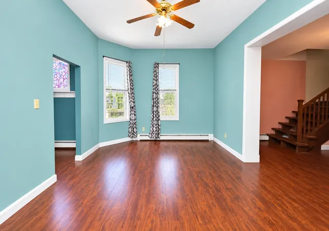 Listing Photo 5 - Condo for sale in building located at 608 E Mulberry St, Bloomington, IL 61701