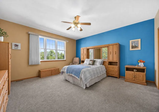 Photo 4 of Townhouse for sale at 1490 Sedona Ave, Aurora, IL 60504 | MLS# 12770438 | Listing updated on 2026-10-06
