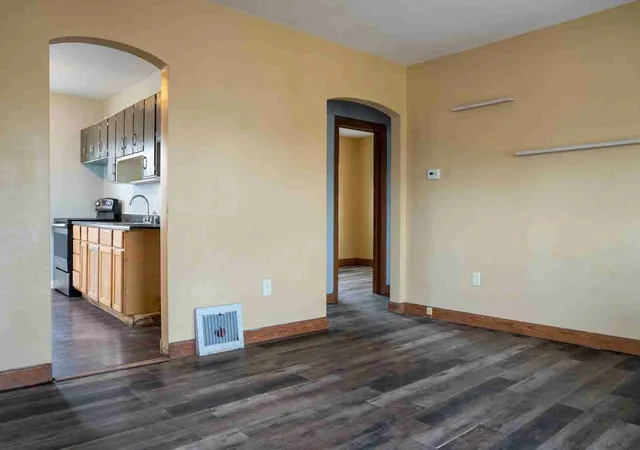 Photo 3 of Single family home for sale at 3105 9 1/2 St, Rock Island, IL 61201 | MLS# 12770443 | Listing updated on 2026-10-05