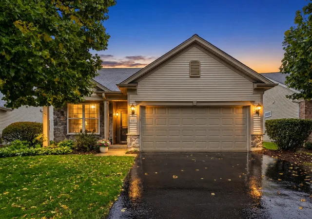 Photo 3 of Single family home for sale at 2491 Sandlewood Cir, Elgin, IL 60124 | MLS# 12770451 | Listing updated on 2026-10-07