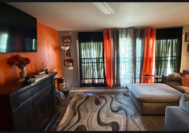 Photo 3 of Single family home for sale at 1135 E 159th Place, South Holland, IL 60473 | MLS# 12770453 | Listing updated on 2026-10-10