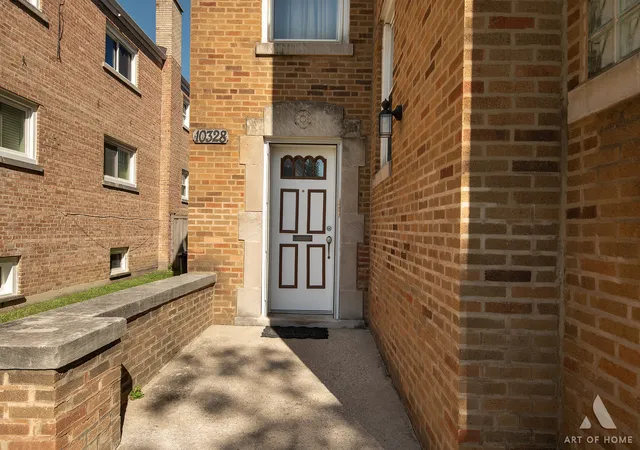 Listing Photo 5 - Condo for sale in building located at 10328 Elizabeth St, Westchester, IL 60154