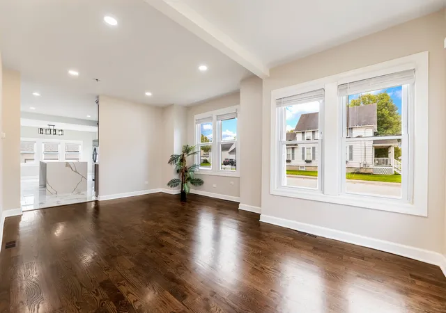Photo 3 of Single family home for sale at 16563 S Park Ave, South Holland, IL 60473 | MLS# 12770465 | Listing updated on 2026-10-02