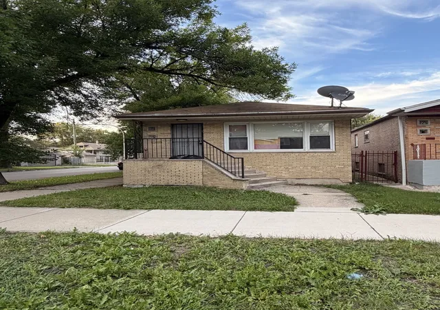 Photo 1 of Single family home for sale at 2058 W 67th Place, Chicago, IL 60636 | MLS# 12770474 | Listing updated on 2026-09-27
