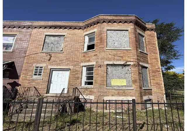 Photo 1 of Multi family home for sale at 2706 W Lexington St, Chicago, IL 60612 | MLS# 12770491 | Listing updated on 2026-10-09