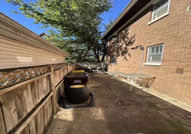 Photo 3 of House for sale at 1011 15th Avenue, Rockford, IL 61104 | MLS# 12770500 | Listing updated on 2026-10-05