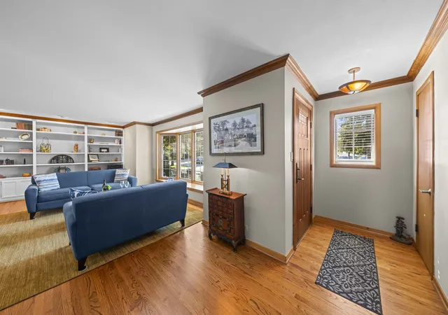 Photo 3 of Single family home for sale at 523 We Go Trl S, Mount Prospect, IL 60056 | MLS# 12770506 | Listing updated on 2026-10-09