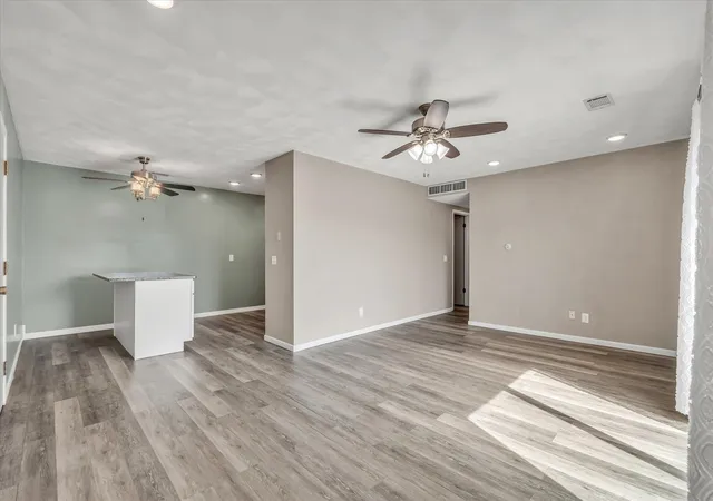 Photo 4 of Condo for sale at 1249 48th Avenue #23, East Moline, IL 61244 | MLS# 12770532 | Listing updated on 2026-10-06