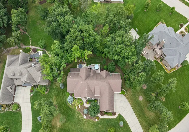 Photo 3 of Single family home for sale at 16270 Lakewood Path, Homer Glen, IL 60491 | MLS# 12770540 | Listing updated on 2026-10-07