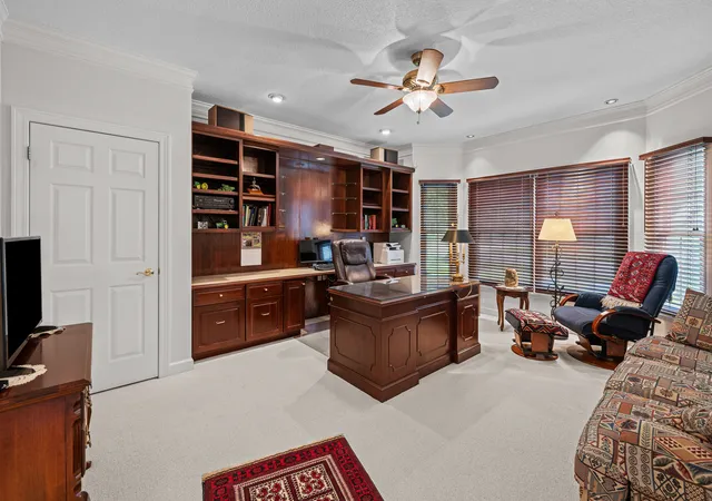 Photo 4 of Sale Pending at 3625 71st Street Ct, Moline, IL 61265 | MLS# 12770542 | Listing updated on 2026-10-02