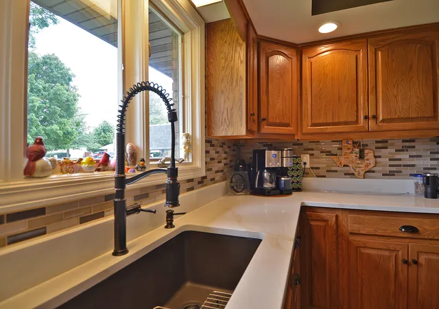 Photo 3 of Single family home for sale at 904 Luke St, Ottawa, IL 61350 | MLS# 12770551 | Listing updated on 2026-09-29