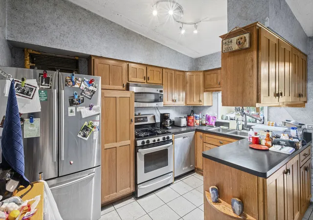 Photo 3 of Single family home for sale at 8530 W 135th Street, Orland Park, IL 60462 | MLS# 12770554 | Listing updated on 2026-10-06