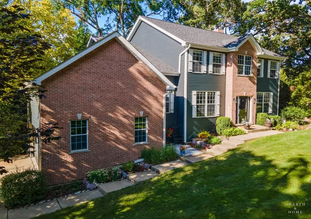 Photo 1 of Single family home for sale at 399 Asbury Ave, Fox River Grove, IL 60021 | MLS# 12770556 | Listing updated on 2026-09-27