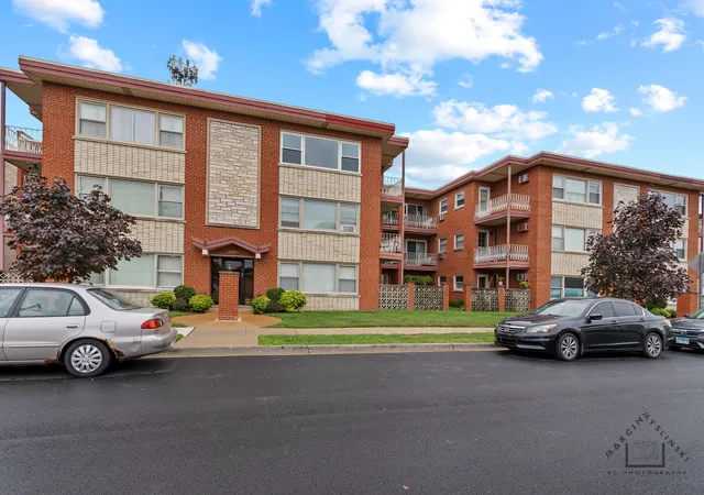 Photo 1 of Condo for sale at 3033 Paris Ave #303, River Grove, IL 60171 | MLS# 12770568 | Listing updated on 2026-09-27