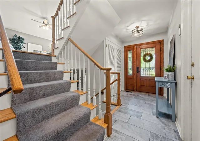 Photo 4 of Single family home for sale at 1340 Hawthorne Ln, Glenview, IL 60025 | MLS# 12770579 | Listing updated on 2026-10-05