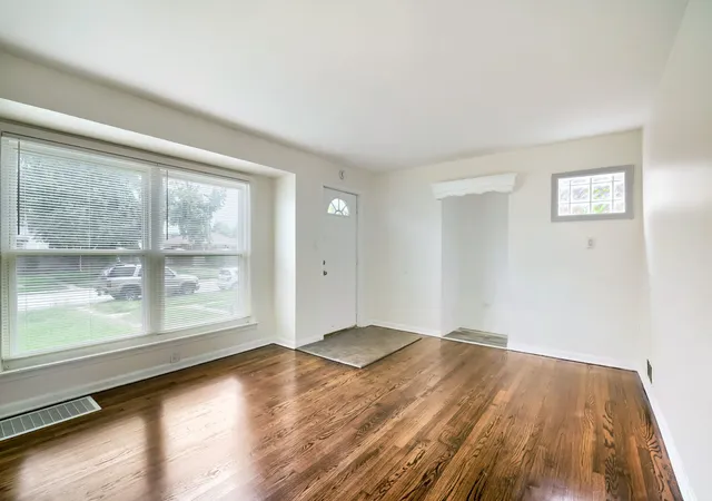 Photo 2 of Single family home for sale at 1530 Forest Ave, Calumet City, IL 60409 | MLS# 12770593 | Listing updated on 2026-09-29