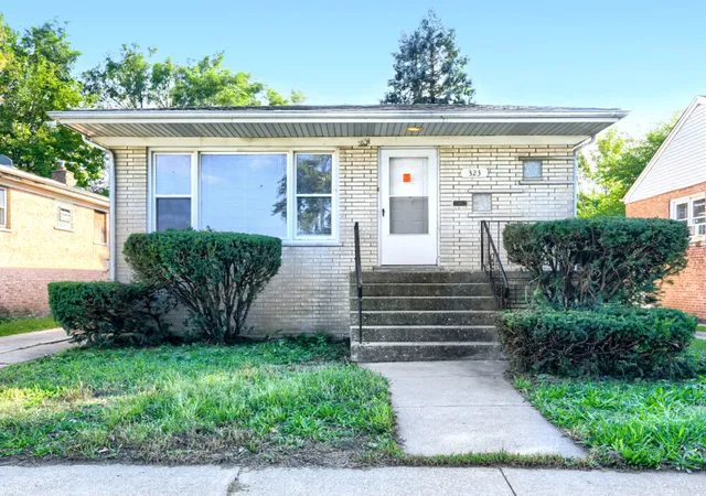 Photo 1 of Single family home for sale at 323 154th Place, Calumet City, IL 60409 | MLS# 12770601 | Listing updated on 2026-09-28