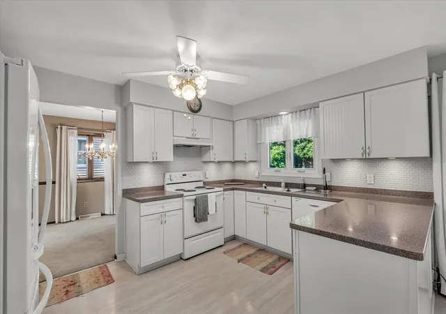 Photo 3 of Single family home for sale at 2705 36th Street, Rock Island, IL 61201 | MLS# 12770603 | Listing updated on 2026-10-13