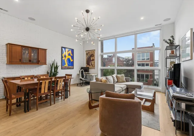 Photo 2 of Condo for sale at 826 N Marshfield Ave #3S, Chicago, IL 60622 | MLS# 12770609 | Listing updated on 2026-10-01