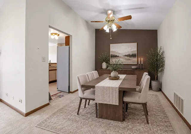Listing Photo 4 - Condo for sale in building located at 2260 Petworth Ct, Naperville, IL 60565 - Unit #202D