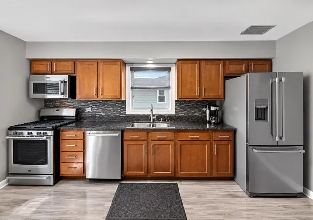 Photo 3 of Single family home for sale at 3427 Adams St, Lansing, IL 60438 | MLS# 12770641 | Listing updated on 2026-10-03