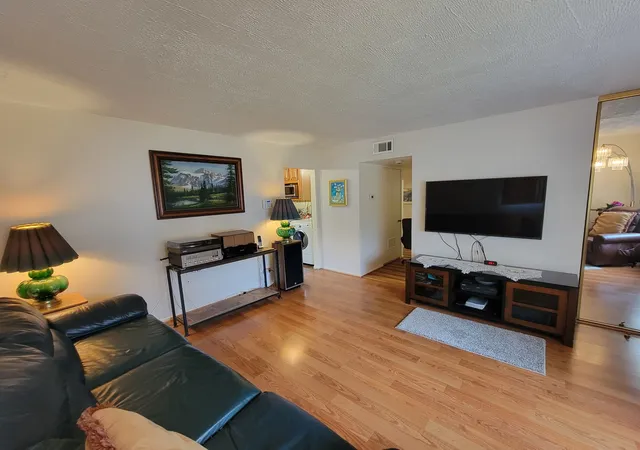 Photo 4 of Single family home for sale at 15120 Lincoln Ave, Harvey, IL 60426 | MLS# 12770646 | Listing updated on 2026-10-05