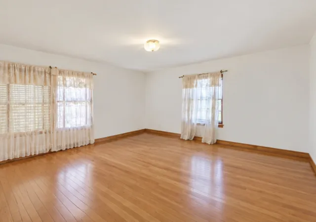 Photo 3 of Townhouse for sale at 855 W 73rd Street, Chicago, IL 60621 | MLS# 12770674 | Listing updated on 2026-09-27