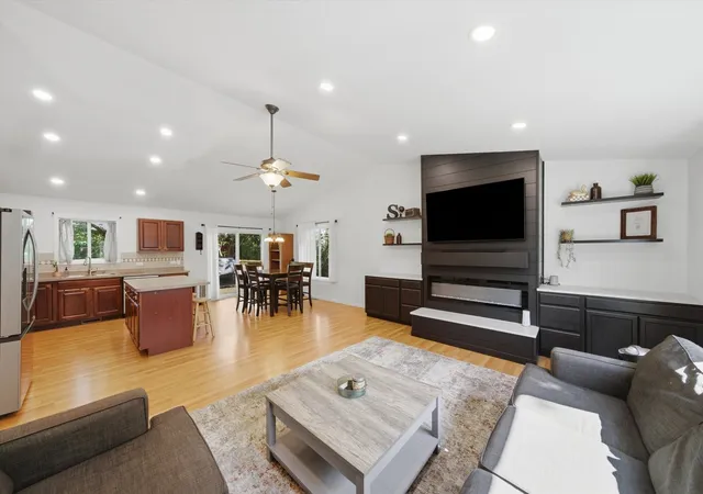 Photo 4 of Single family home for sale at (Undisclosed), Wonder Lake, IL 60097 | MLS# 12770688 | Listing updated on 2026-10-04