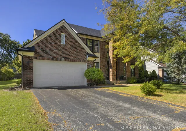 Photo 1 of Single family home for sale at 890 Brompton Cir, Bolingbrook, IL 60440 | MLS# 12770743 | Listing updated on 2026-10-06