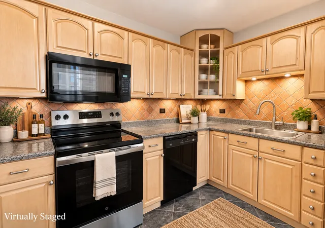 Photo 4 of Condo for sale at (Undisclosed), Chicago, IL 60660 | MLS# 12770746 | Listing updated on 2026-10-03