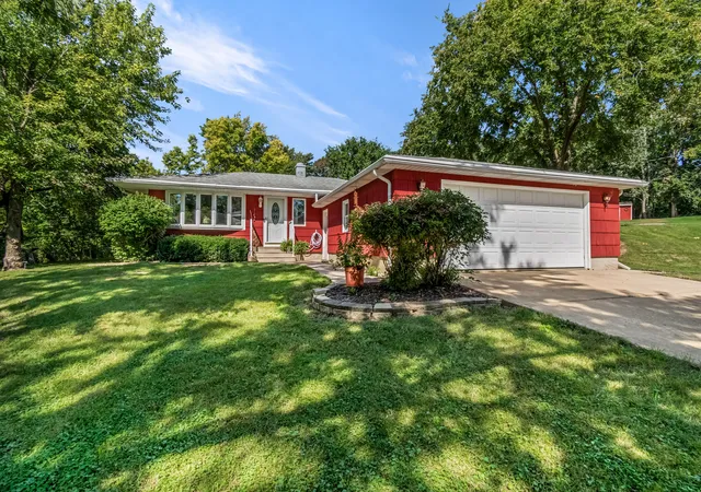 Photo 1 of Single family home for sale at 804 Bratton Ave, Marseilles, IL 61341 | MLS# 12770776 | Listing updated on 2026-10-04