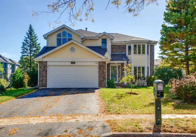 Photo 1 of Single family home for sale at 152 Michael Ave, Mundelein, IL 60060 | MLS# 12770781 | Listing updated on 2026-10-13