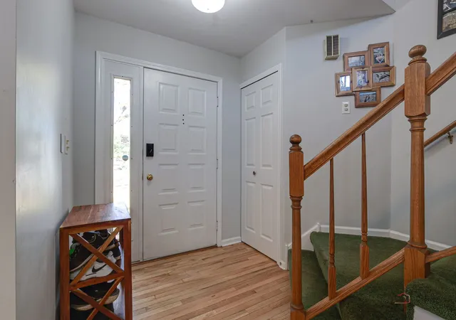 Photo 3 of Single family home for sale at 152 Michael Ave, Mundelein, IL 60060 | MLS# 12770781 | Listing updated on 2026-10-13