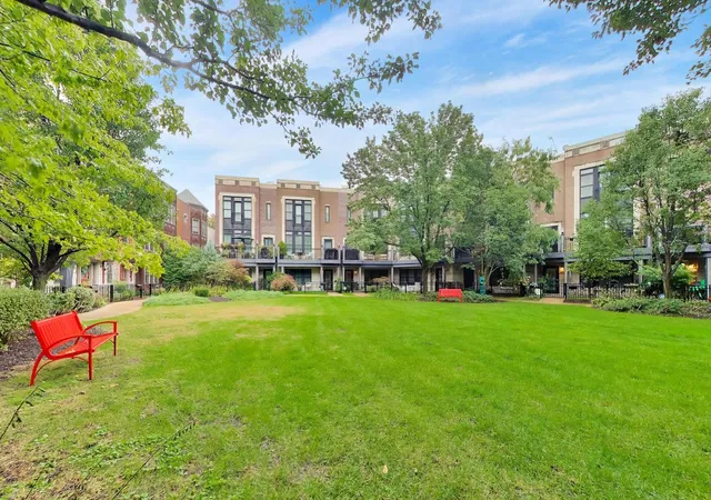 Photo 4 of Townhouse for sale at 3022 W Newport Ave, Chicago, IL 60618 | MLS# 12770792 | Listing updated on 2026-10-07