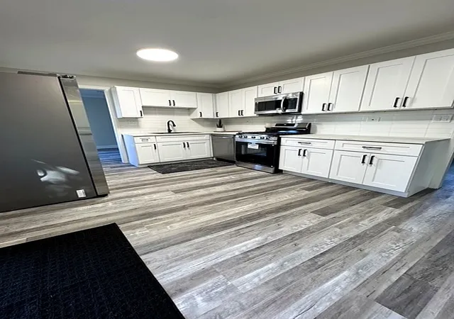 Photo 2 of Single family home for sale at 1221 174th Street, East Hazel Crest, IL 60429 | MLS# 12770797 | Listing updated on 2026-10-05
