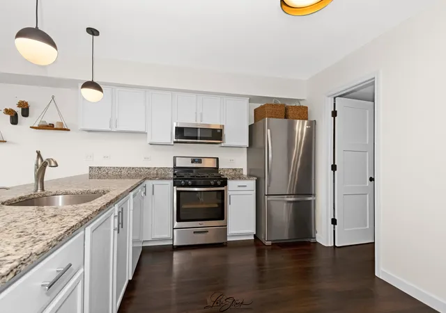 Photo 3 of Townhouse for sale at 25151 Faraday Rd, Manhattan, IL 60442 | MLS# 12770804 | Listing updated on 2026-10-08