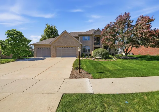 Photo 1 of Single family home for sale at 22050 Coriander Ln, Frankfort, IL 60423 | MLS# 12770806 | Listing updated on 2026-10-07