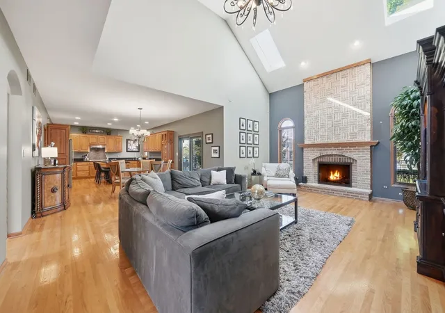 Photo 3 of Single family home for sale at 22050 Coriander Ln, Frankfort, IL 60423 | MLS# 12770806 | Listing updated on 2026-10-07